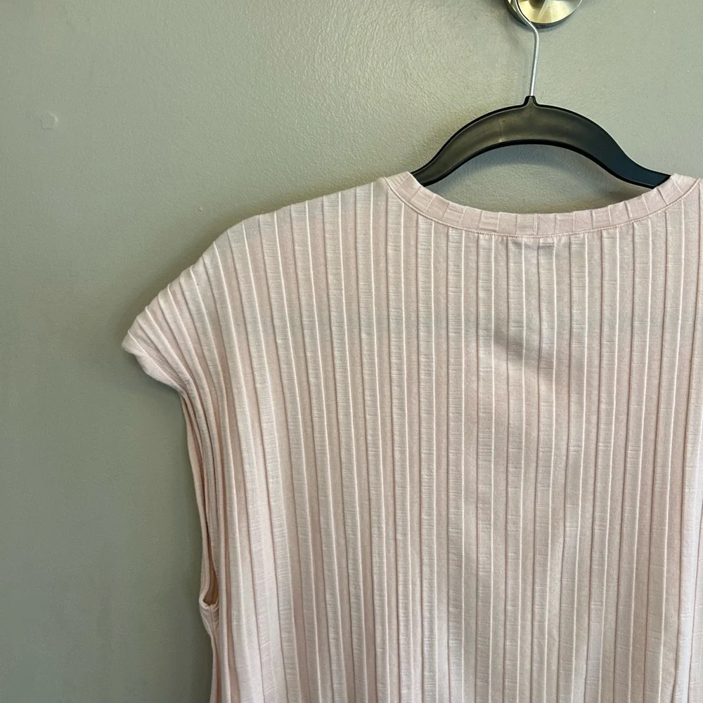 Eileen Fisher large ribbed crew neck top in soft blush pink